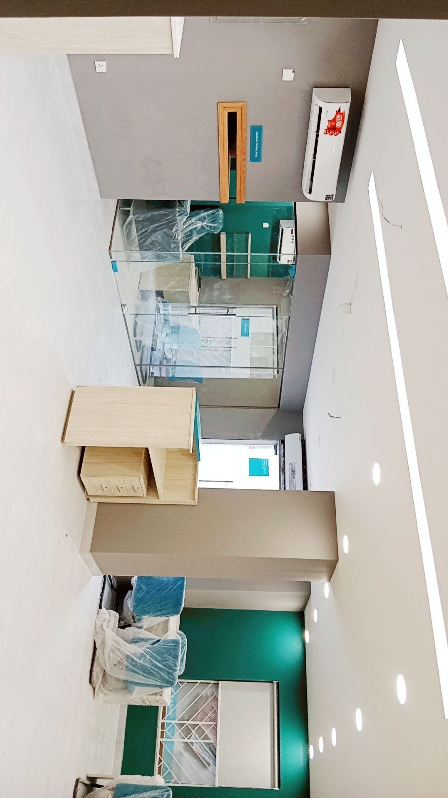 Branch HVAC Ducts & AC Diffusers